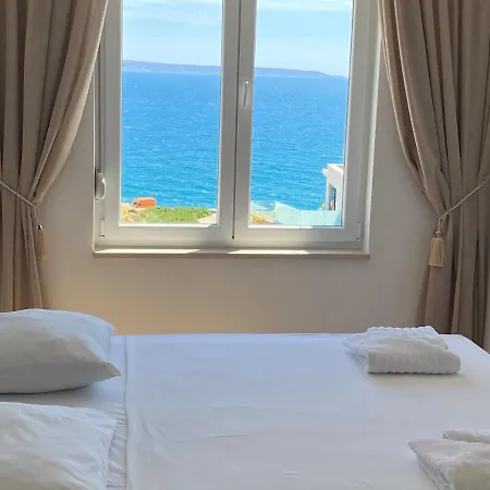 Klara Beach Apartment
